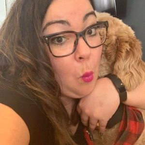 Meet your Posher, Marie-claude